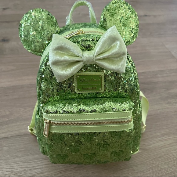 NWT Loungefly Disney Green Sequin‎ Minnie Mouse Tinkerbell Backpack - Picture 3 of 5